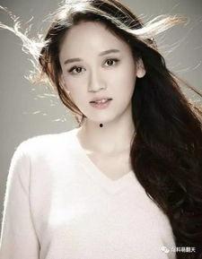 金欢爆料娱乐圈,揭秘明星背后的真实故事  第3张